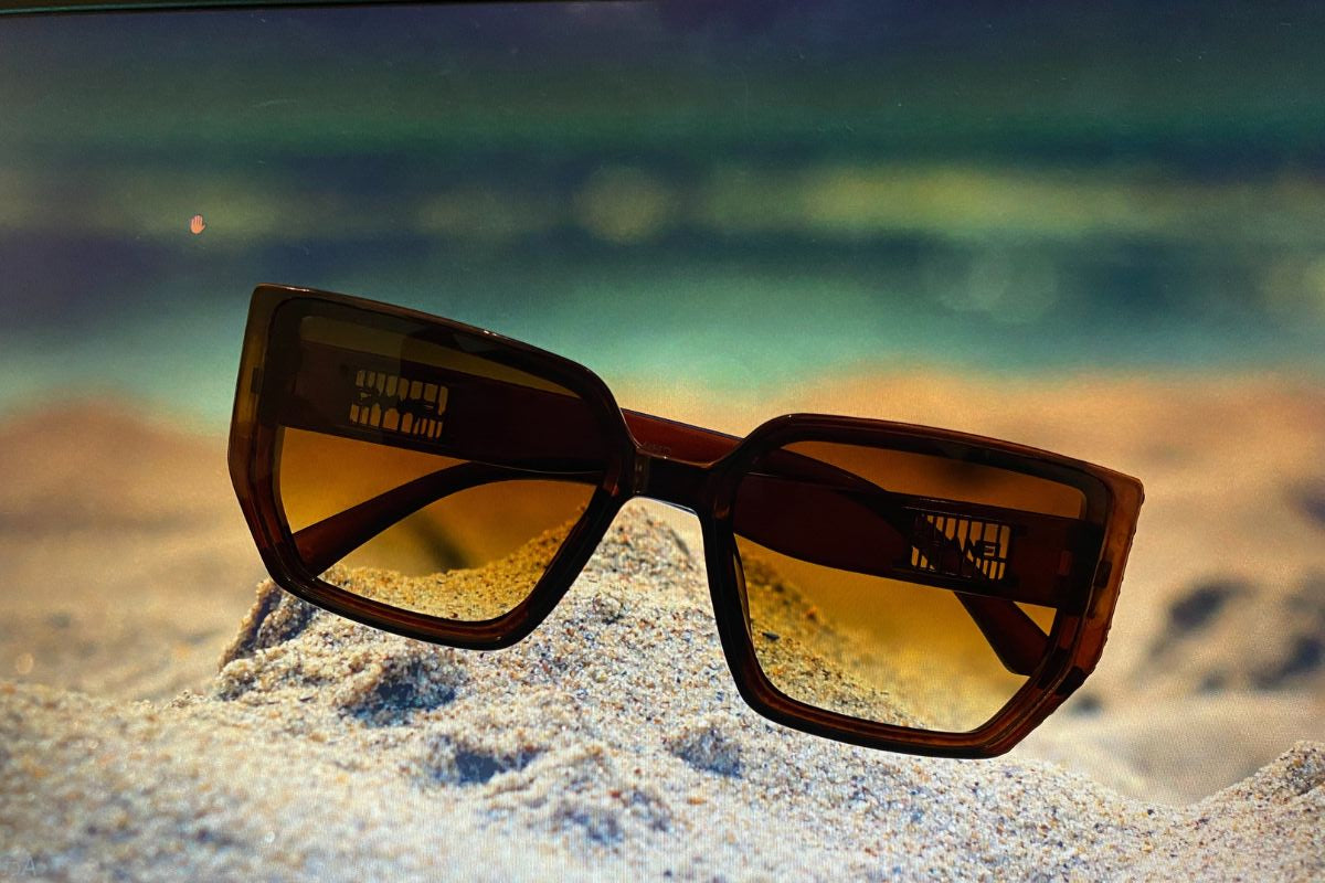 CHANEL - Brown Sun Shades